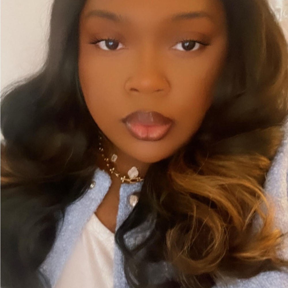 Meet your Posher, Na’jah